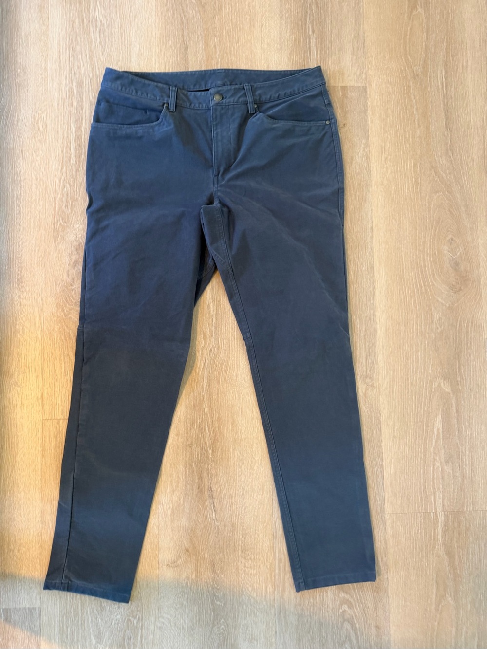 Lululemon Men’s ABC Slim Fit 5 Pocket Pant Utilitech 34 waist, 32 inseam